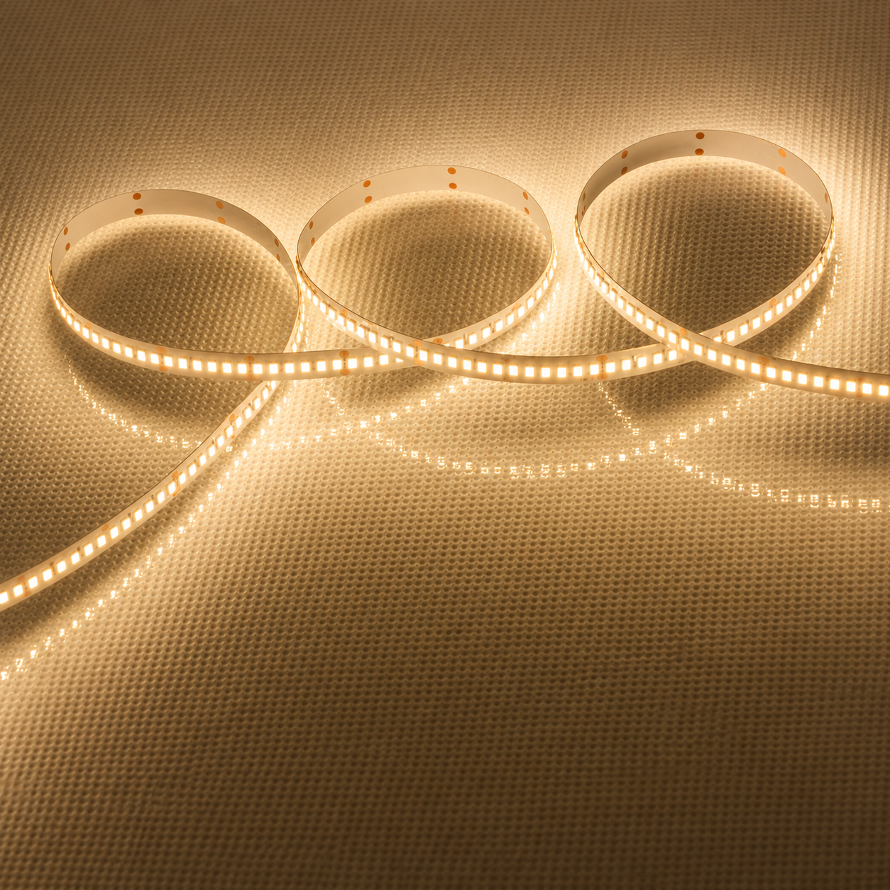 Outdoor Flexible LED Strip 3000K, IP65 Water Resistant (32ft Roll)